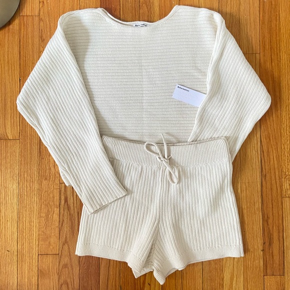 NEW Reformation Cort Short Set - Picture 2 of 5